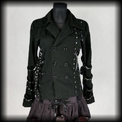 Kurtka goth punk L Criminal Damage klamry i nity.jpg