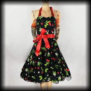 Sukienka Pin Up H&R M czarna w wisienki  