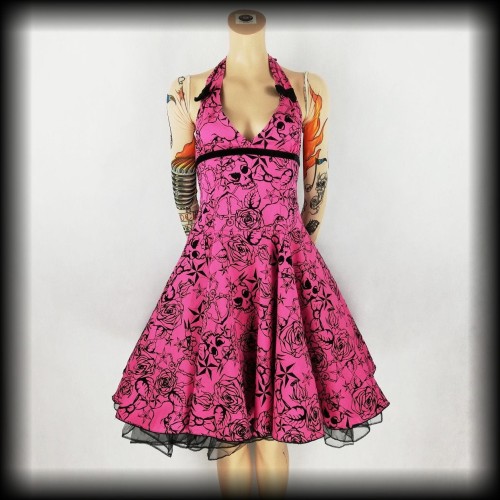 Sukienka Pin Up Collectif S różowa old school tattoo.jpg