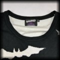 Sweter Banned S nietoperze goth punk7.jpg