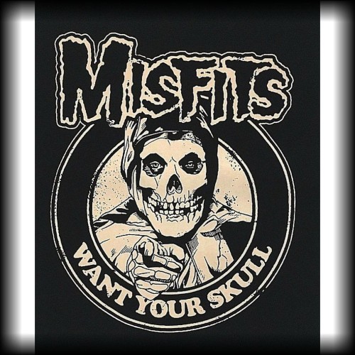 Ekran Misfits Want your skull czacha.jpg
