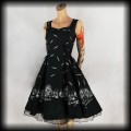 Sukienka Hell Bunny S goth cmentarna2.jpg