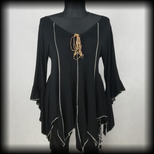 Bluzka gotycka M-XL rozmiar uniwersalny.jpg