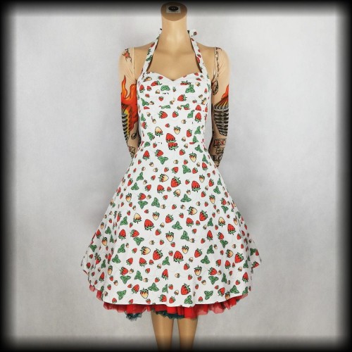 Sukienka Pin Up w truskawki XSS strawberry &amp; cream.jpg