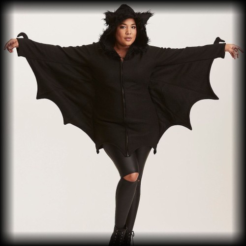 Ponczo nietoperz M Leg Avenue gothic.jpg