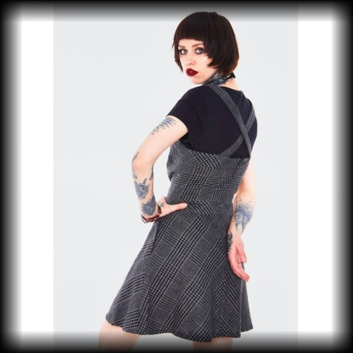 Sukienka mini Jawbreaker krata Miss Morbid NOWA2.jpg