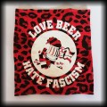 Naszywka Love Beer Hate Fascism red pan.jpg