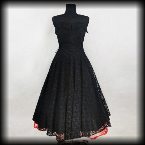 Sukienka Pin Up Gothic LXL długa koronka.jpg