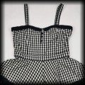 Sukienka Pin Up kratka vichy ML czarno biała7.jpg