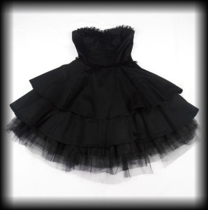 Sukienka Goth Hearts & Roses XS gorsetowa