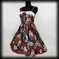 Sukienka Pin Up w czaszki i róże L Black Roses czarna2.jpg