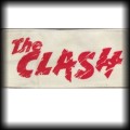 Naszywka The Clash napis kolory white.jpg