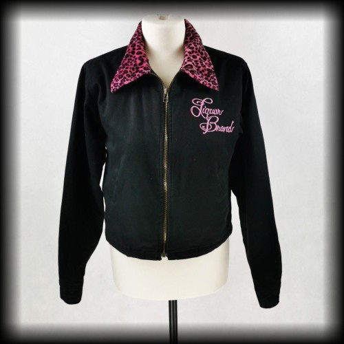 Kurtka Liquor Brand S bomberka z różową panterką.jpg