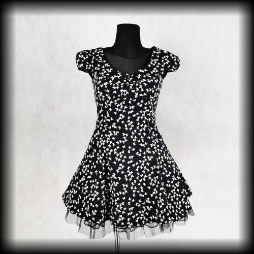 Sukienka H&amp;R M mini w motyle.jpg