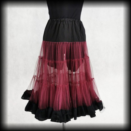 Halka tiulowa bordowo czarna S-L 70cm.jpg