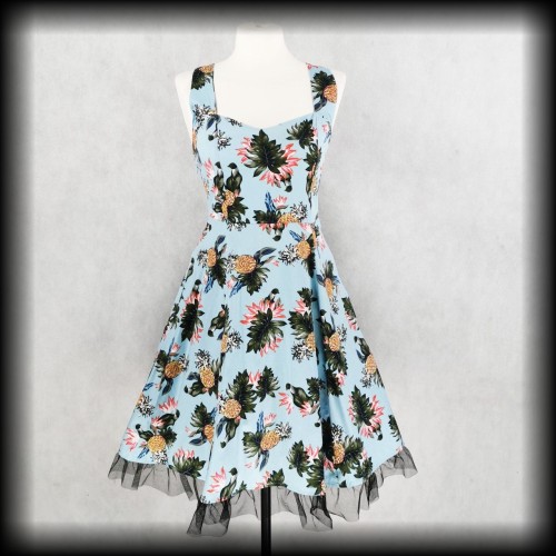 Sukienka Pin Up SM błękitna w ananasy.jpg