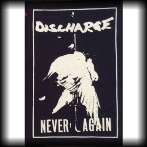 Naszywka Discharge Never again kolory (08)