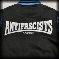 Bluza baseballówka XS Antifascists czarno niebieska zebra DIY92.jpg