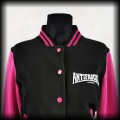 Bluza baseballówka L Antifascists czarno różowa DIY4.jpg