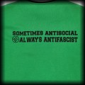 Bluza baseballówka M Antifascists czarno zielona DIY9.jpg