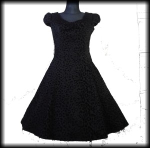 Sukienka Pin Up Hearts & Roses r.L czarna pantera