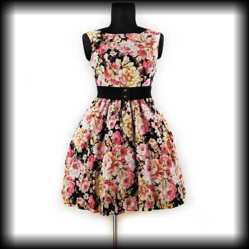 Sukienka Retro Lindy Bop XL kwiecista.jpg
