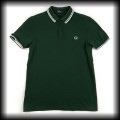 Polo Fred Perry S zielone z białą lamówką.jpg
