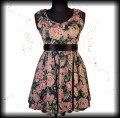 Sukienka Retro Hearts &amp; Roses XXL z kołnierzykiem w kwiaty.jpg