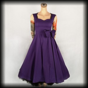 Sukienka Retro Lindy Bop XS fioletowa z kokardą Grace