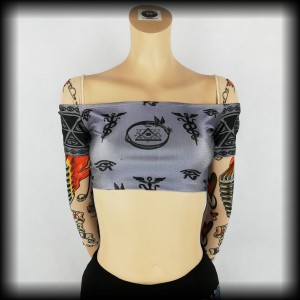 Bluzka Freak Of Nature S crop top