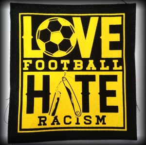 Naszywka Love Football Hate Racism (135)