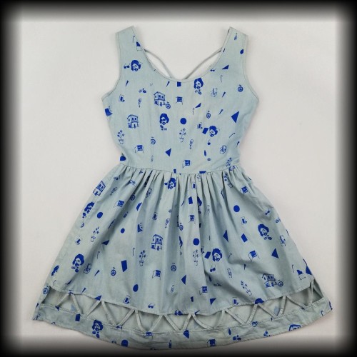 Sukienka mini XS Retro YourEyesLie.jpg
