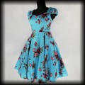 Sukienka Pin Up Hearts &amp; Roses L błękitna w kwiaty2.jpg
