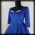 Sukienka Pin Up Hearts &amp; Roses L niebieska w groszki z rękawkami 124.jpg