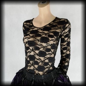 Bluzka gotycka koronkowa S