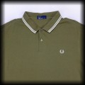 Polo Fred Perry XXL zielone khaki z białą lamówką2.jpg